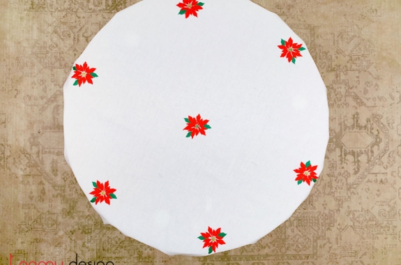 Khăn trải bàn tròn noel (180cm) gồm 8 khăn ăn - thêu hoa trạng nguyên đỏ